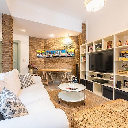 Elegant Kerameikos Apartment By Cloudkeys Atene Esterno foto