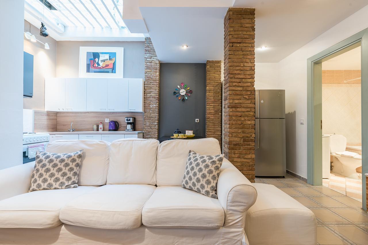 Elegant Kerameikos Apartment By Cloudkeys Atene Esterno foto