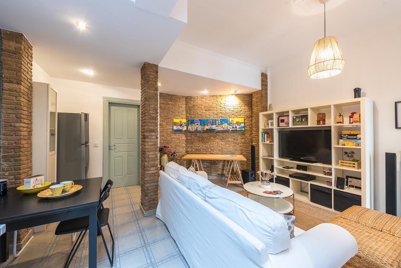 Elegant Kerameikos Apartment By Cloudkeys Atene Esterno foto